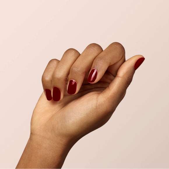 Manicurist ‘Green’ Nail Polish: Dark Pansy - Picture 6 of 8